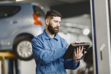 ¿Por qué elegir una solución logística personalizada automotriz?